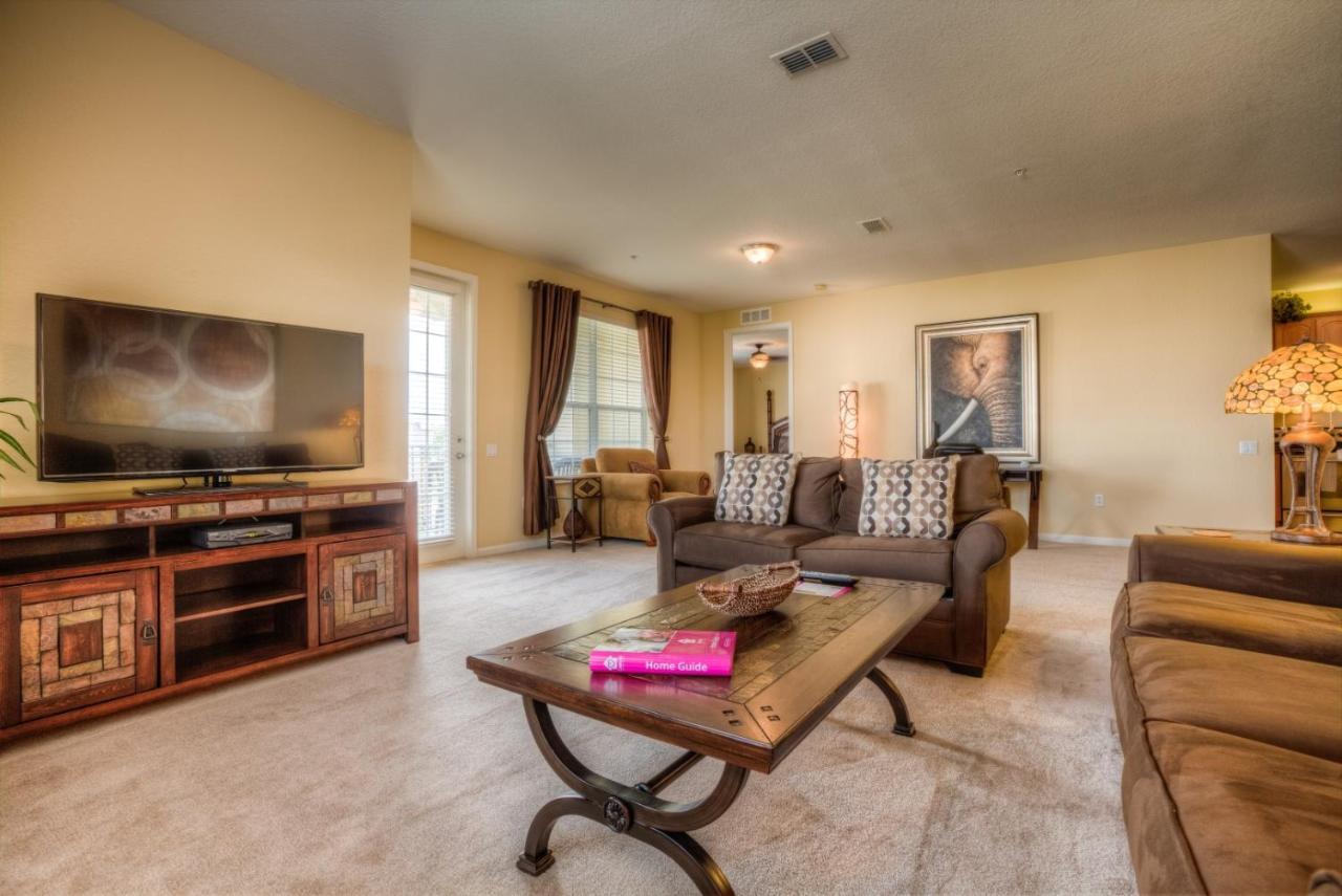 Luxurious Condo Wprivate Balcony Amazing View Orlando Bagian luar foto